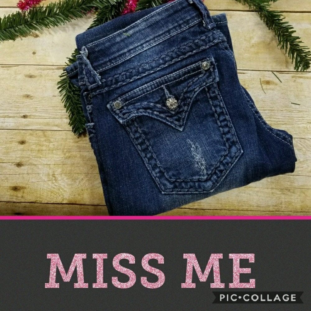 💙50%0FF💙MISS ME BOOT CUT JEANS